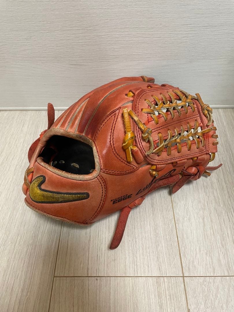 NIKE DIAMOND EDGE LAUNCH R 貫 内野手 軟式用