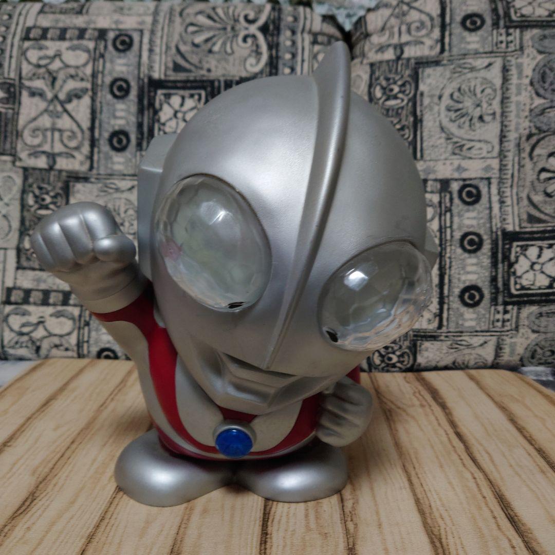 ウルトラマン フィギュア シルバー 赤 約15cm