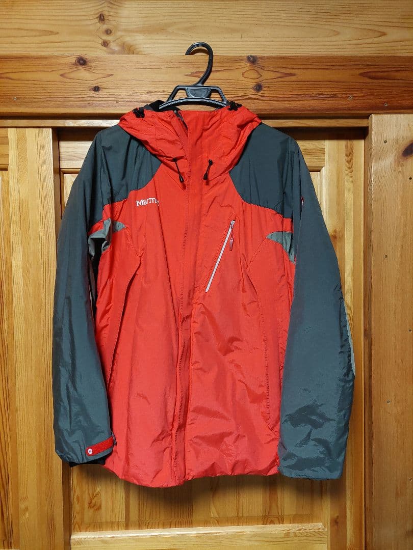 Marmot マーモット 上下セットで　Lサイズ　美品&ほぼ未使用　防寒