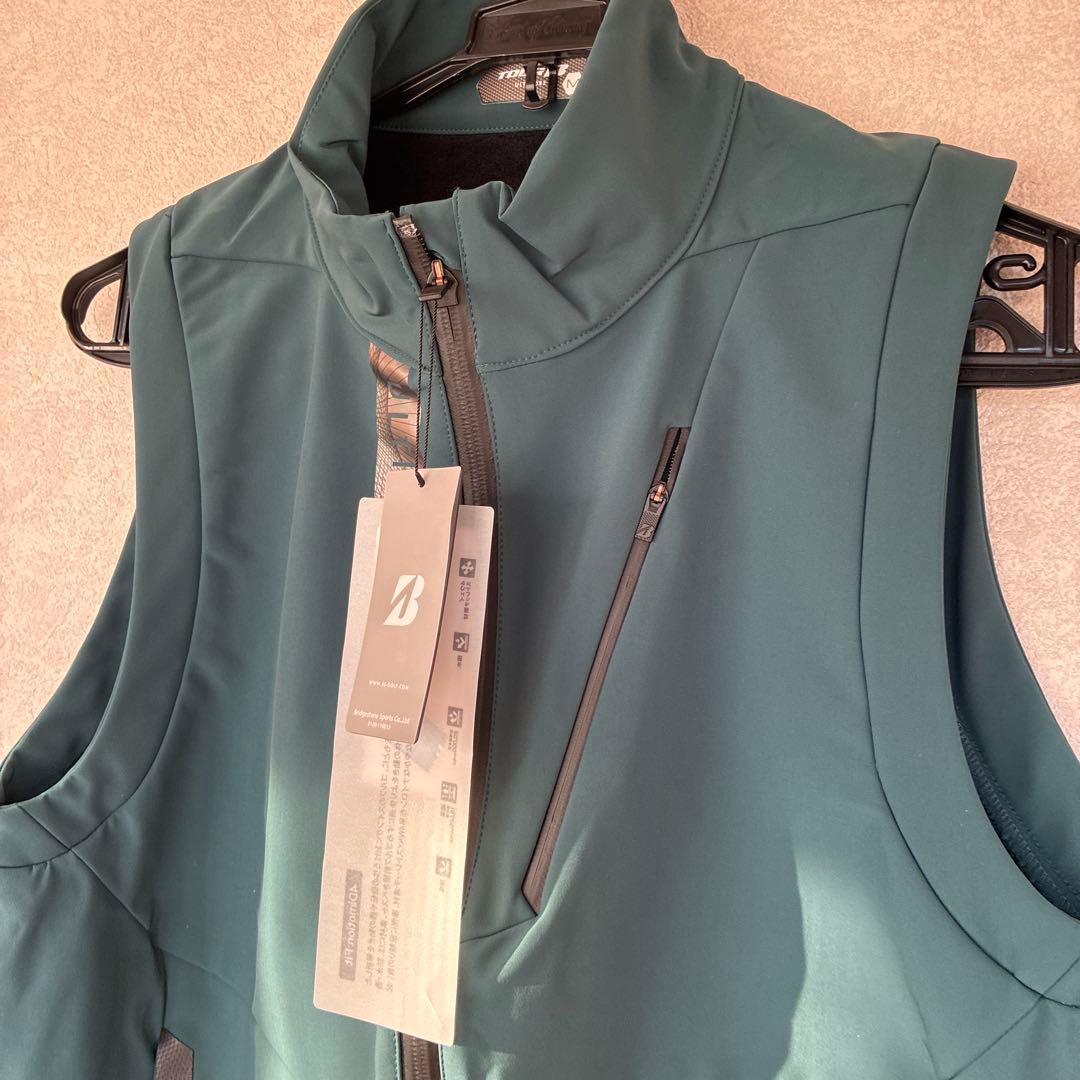 ブリヂストンゴルフ　　　　　　　　　ツアーB グリーン ベスト Mサイズ　新品