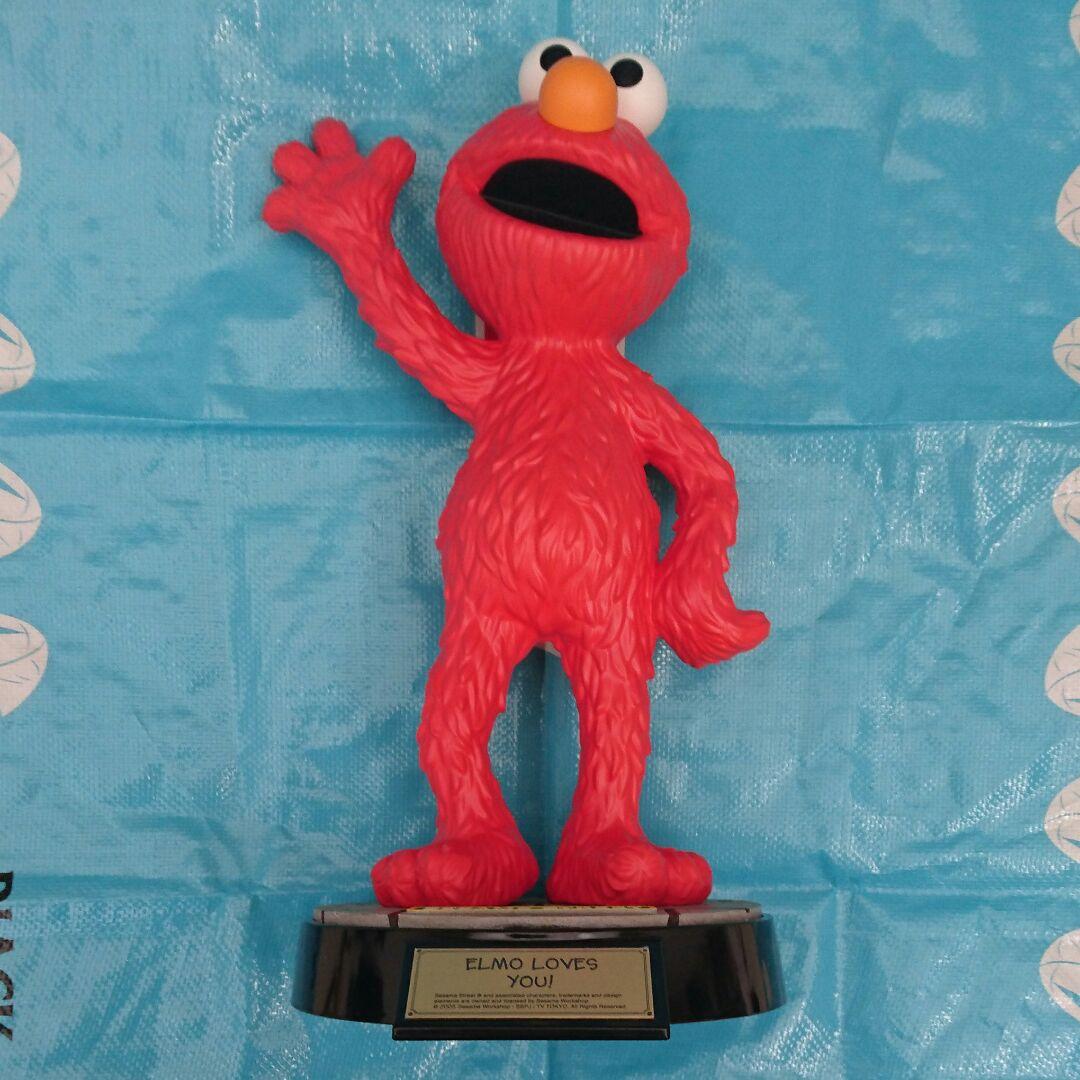セサミストリート エルモビッグフィギュア