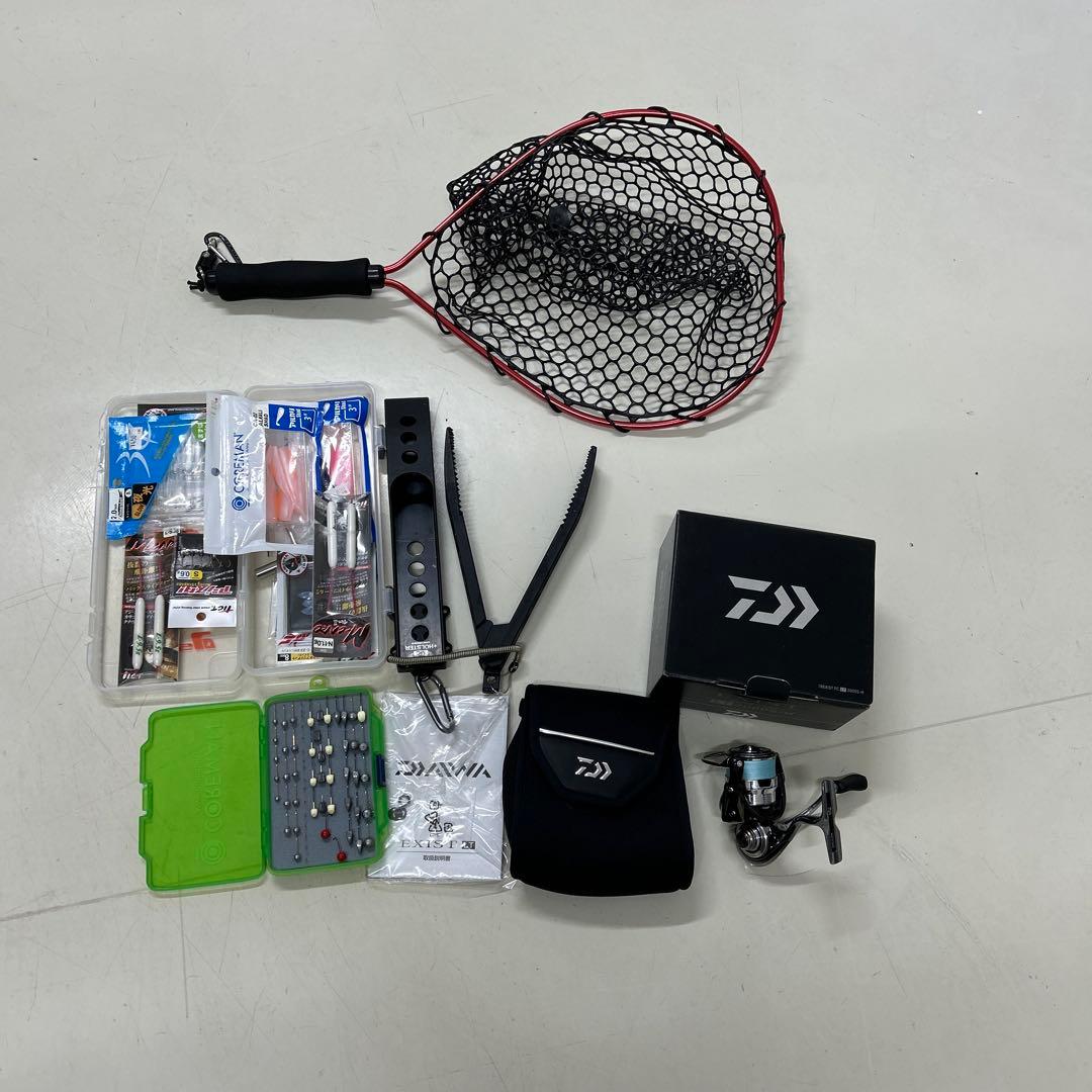 Daiwa EX IST ＬＴ2000S-H リール