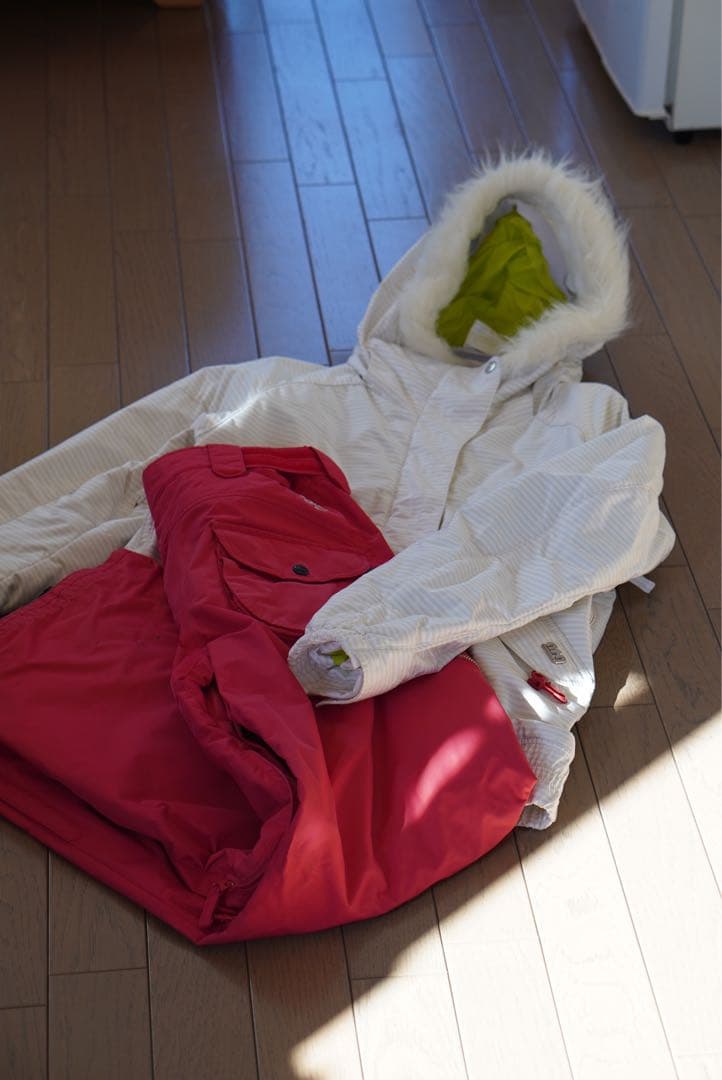 ARG スノーボードウェア Mサイズ スキー レディース 上下