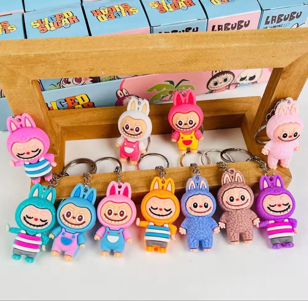 【タクタク】【新品未使用】【送料込】ラブブキーホルダー×24×5ケース