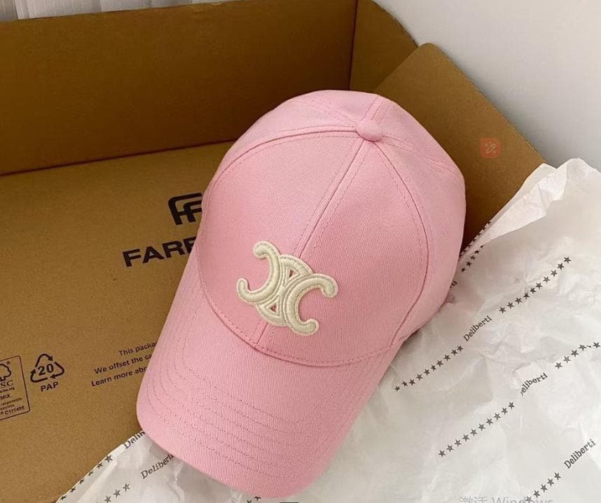 CELINE ピンク ベースボールキャップ セリーヌキャップ