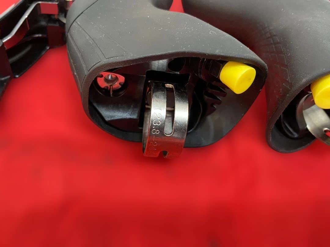 シマノ　STIレバー　油圧　ディスク　11速