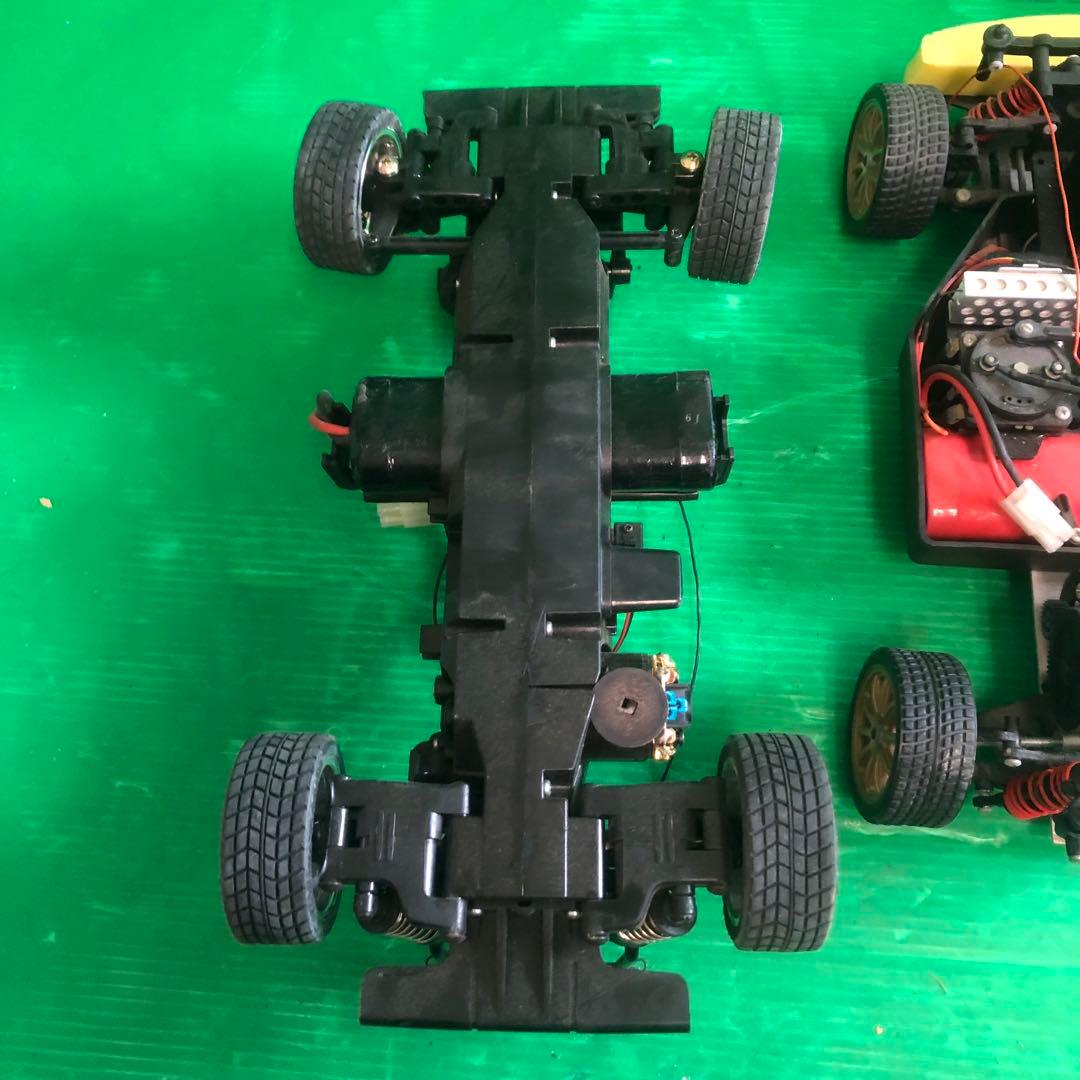 電動ラジコンカー シャーシ パーツ多数 現状渡し