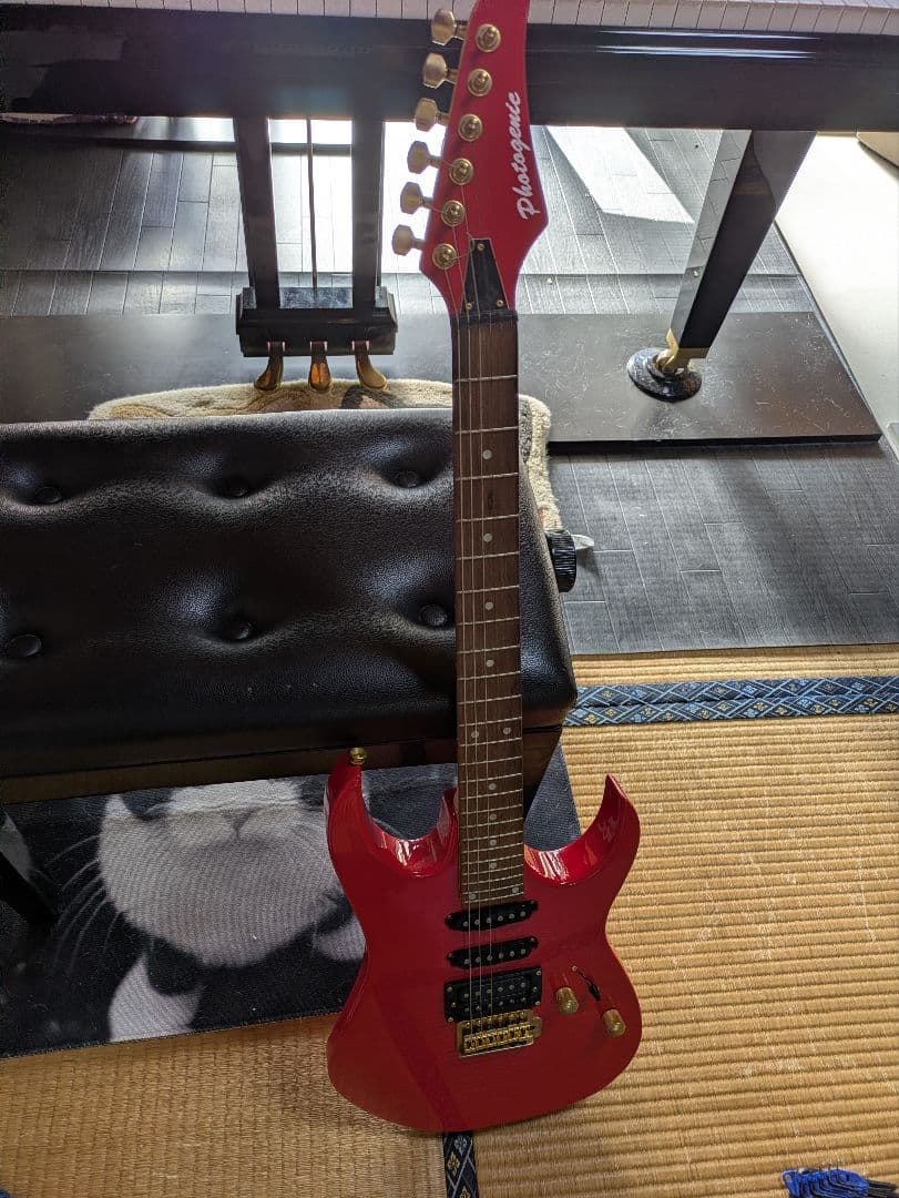 フォトジェニック　Photogenic レッド エレキギター