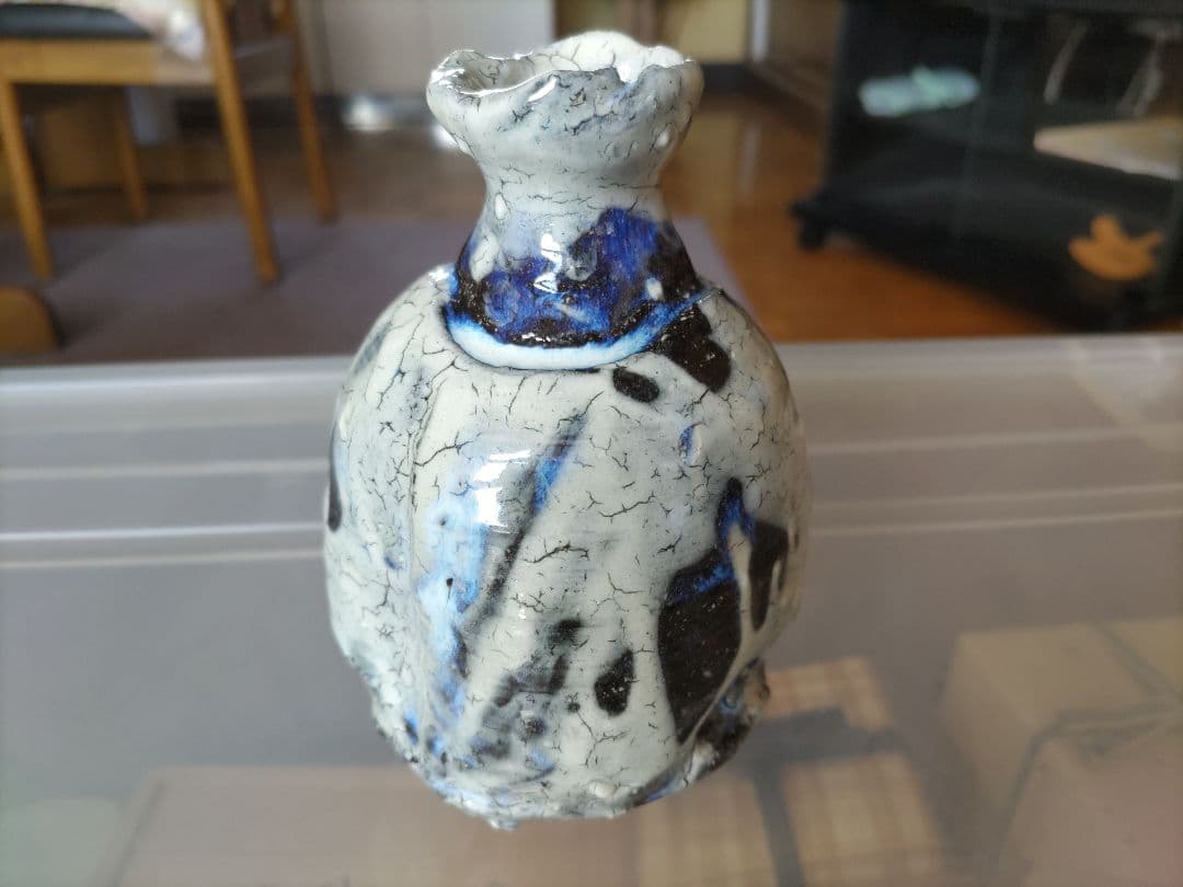 塚本治彦 粉ひき　とっくり　共箱　布　粉引　徳利