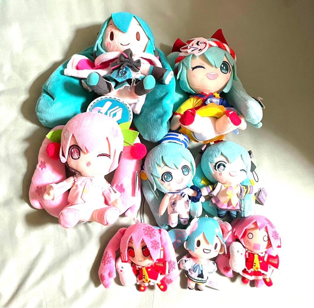 初音ミク　ぬいぐるみ　8点　まとめ売り
