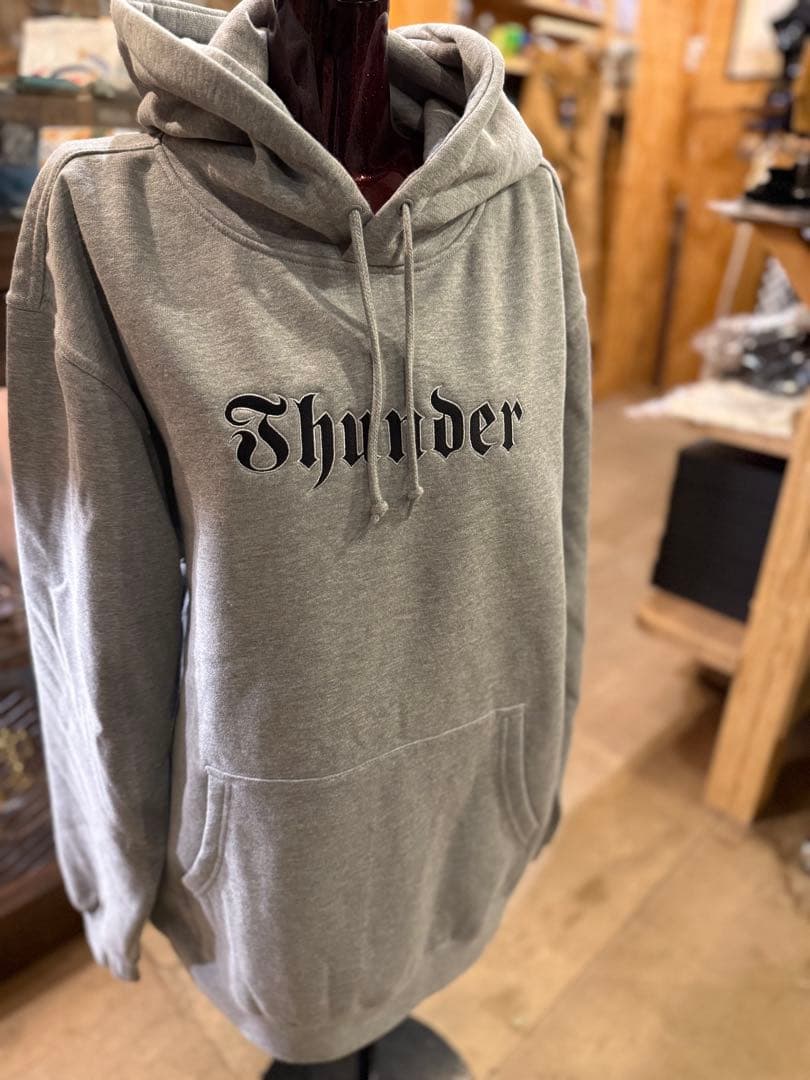 サンダー THUNDER TRUCKS パーカー Lサイズ