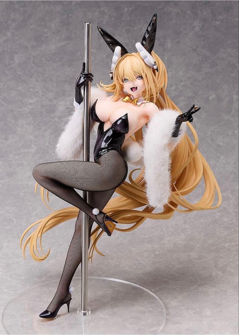 勝利の女神：NIKKE ルピー：ラグジュアリーラビット 1/4 完成品フィギュア