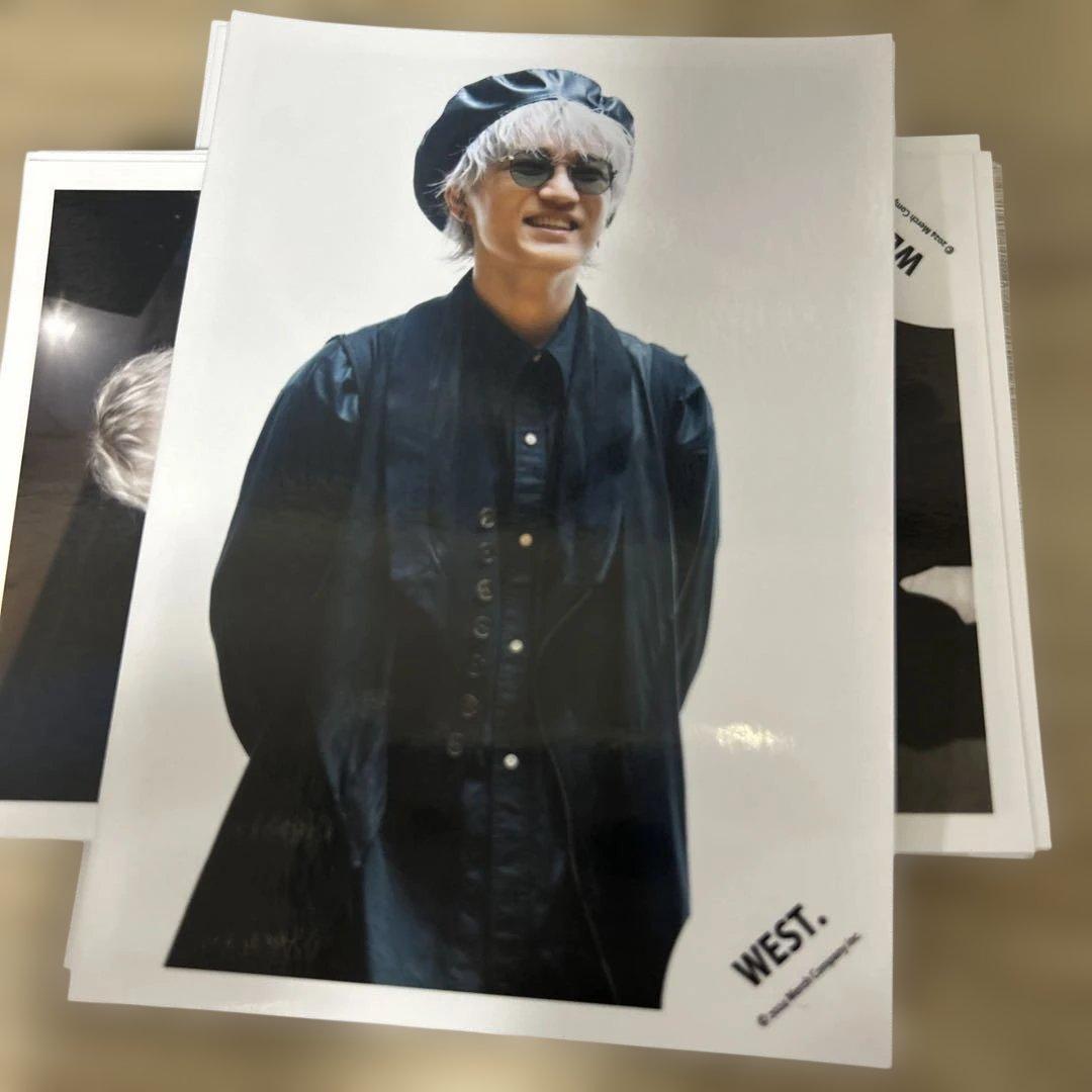 WEST. 写真、ステッカー（神山智洋多め）