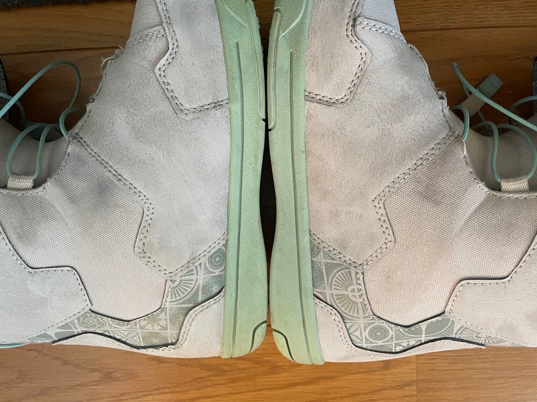 スノボブーツ23.5センチ