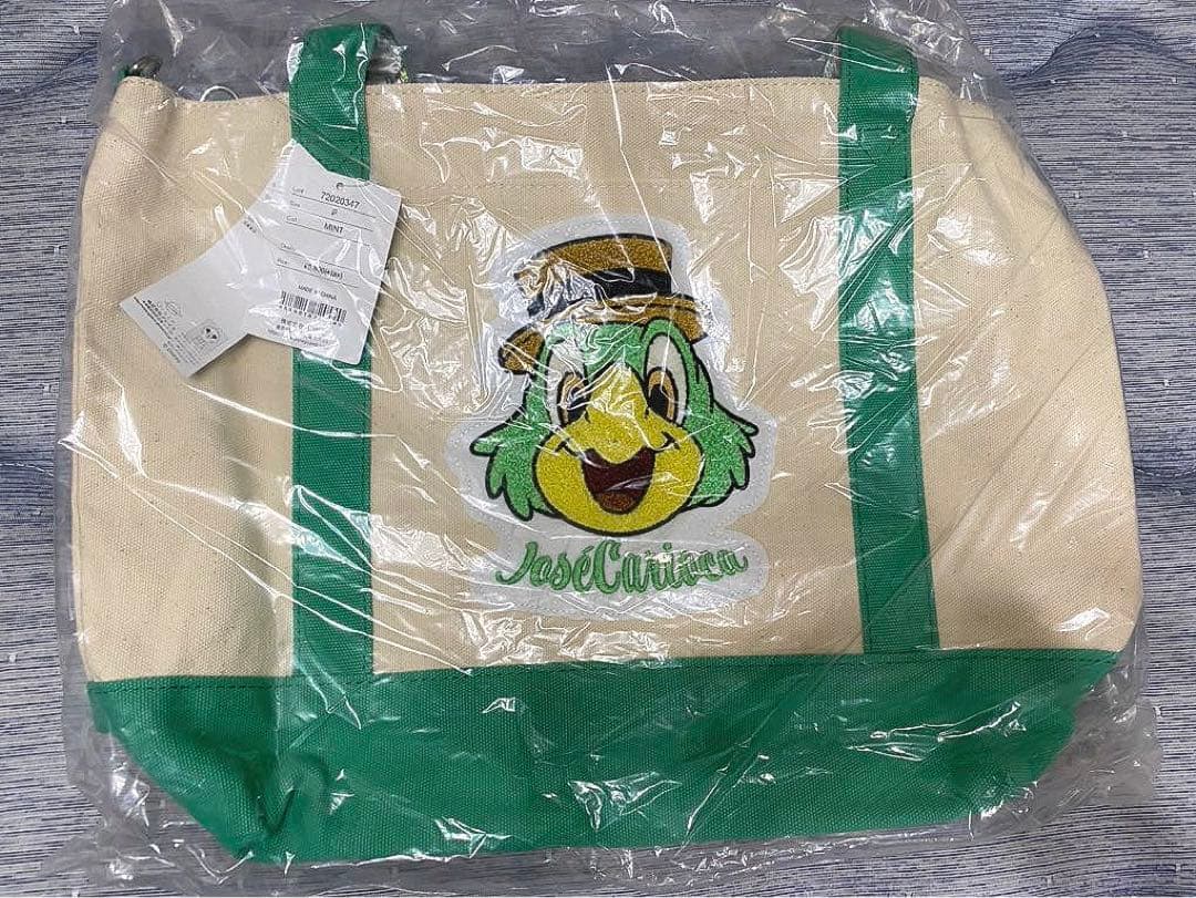 ディズニー　リバーシブルトートバッグ　ホセ