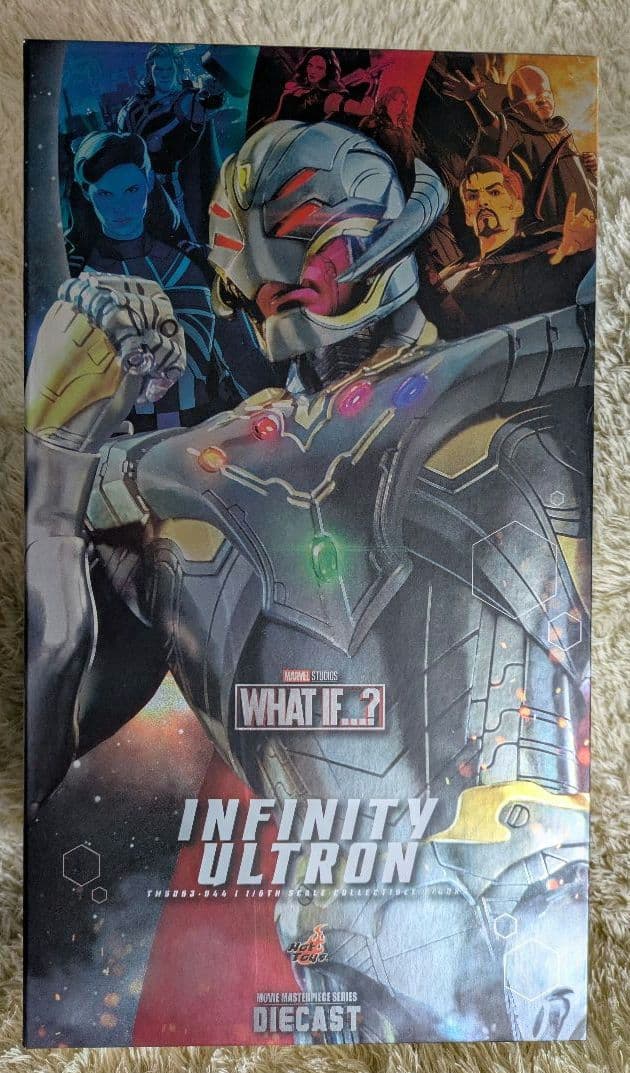 【美品】ホットトイズ　インフィニティ　ウルトロン　フィギュア
