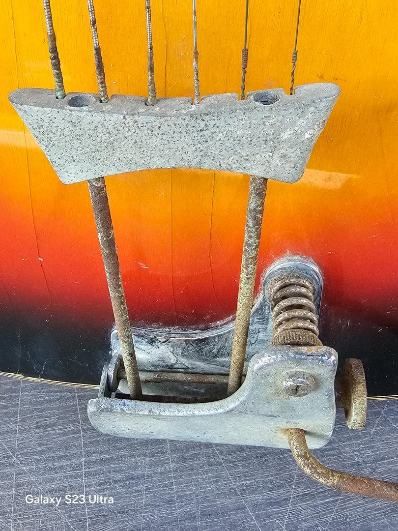 Aria Diamonds １９６７年頃？日本製　エレキギター サンバースト