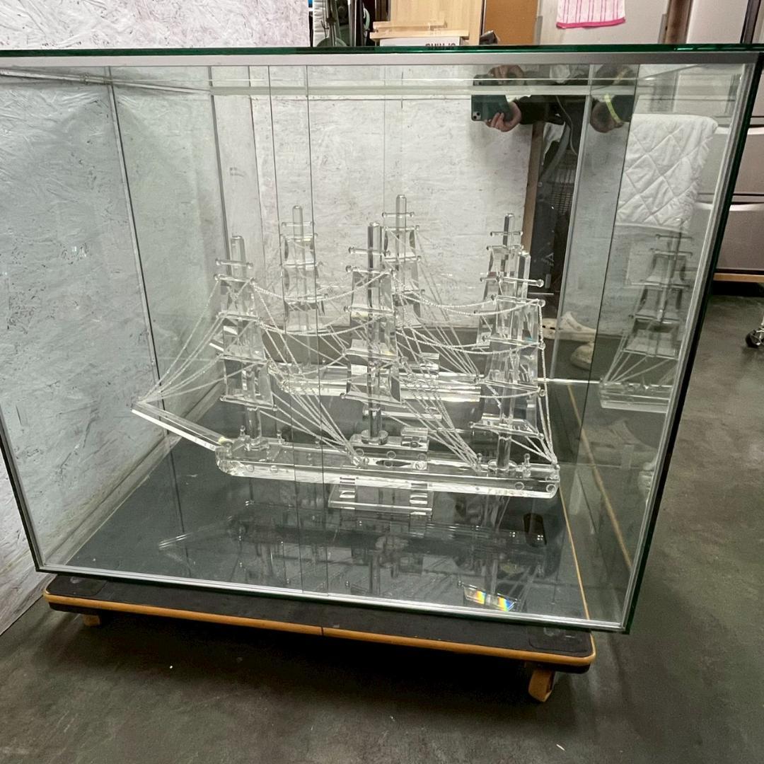 【直接引取限定】 ガラス帆船 ケース付き 置物 模型 オブジェ A1062
