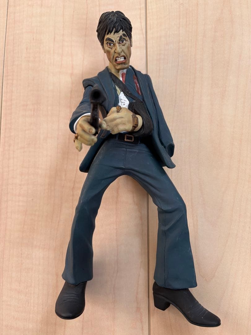 映画　スカーフェイス　Scarface Tony Montana フィギュア