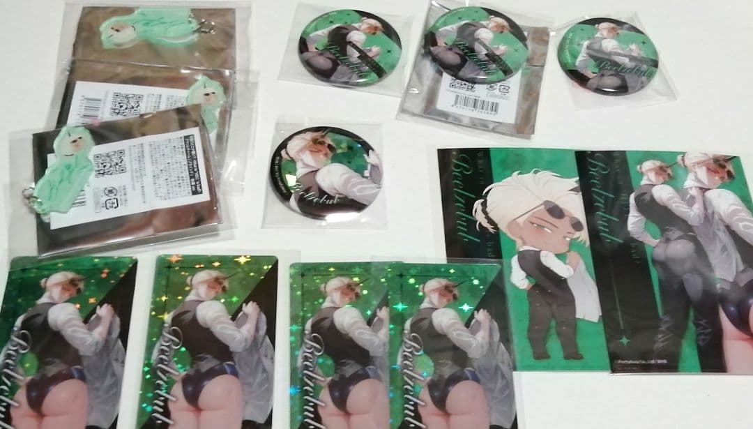 地獄のどこが悪い？　ベルゼブブ　13点　缶バッジ　カード　レアあり