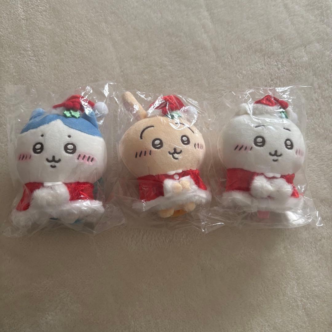 ちいかわ　サンタさんだ！持ちますマスコット