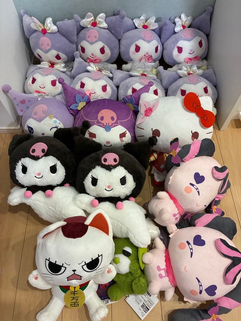 サンリオ　クロミ　キティ　プリキュア　ダンダダン　BIGぬいぐるみ　プライズ