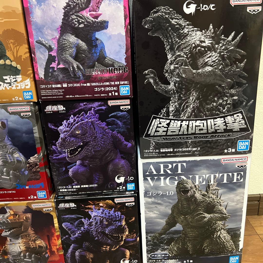 新品未開封　ゴジラ　フィギュア　15点まとめ売り　鎮座獣など