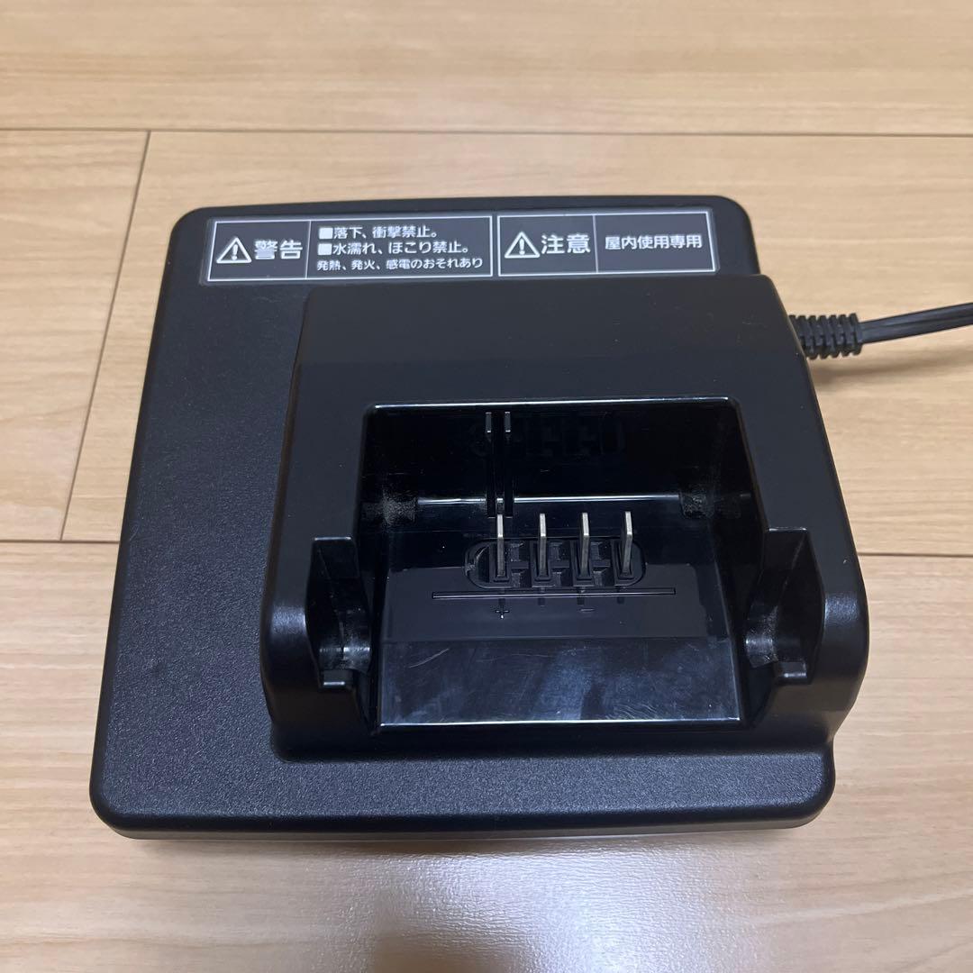 Panasonic バッテリー充電器 NKJ074Z