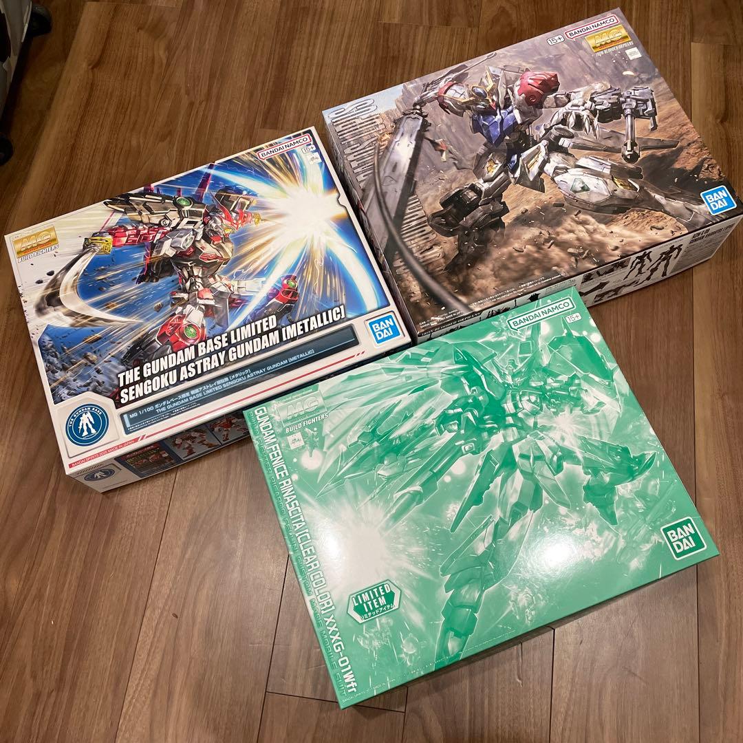 MG バルバトスルプス＆MG 戦国アストレイ頑駄無 & MG フェニーチェ 3点