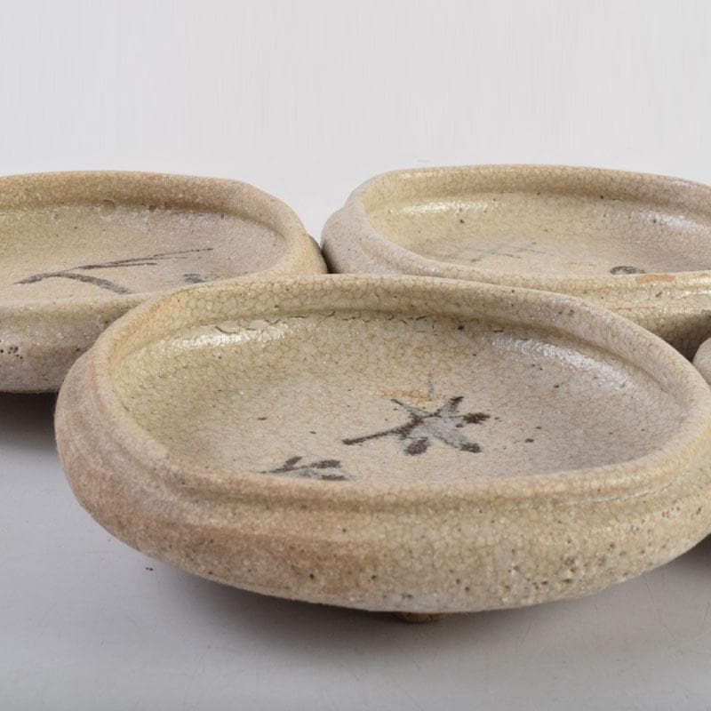 北大路魯山人作　志野焼　絵志野　鉄絵花草文　皿　五客　時代箱　M　8880