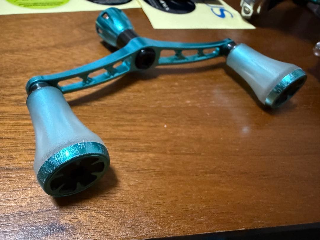 DAIWA LT3000S-C-DH スピニングリール ゴメクサスハンドル付き