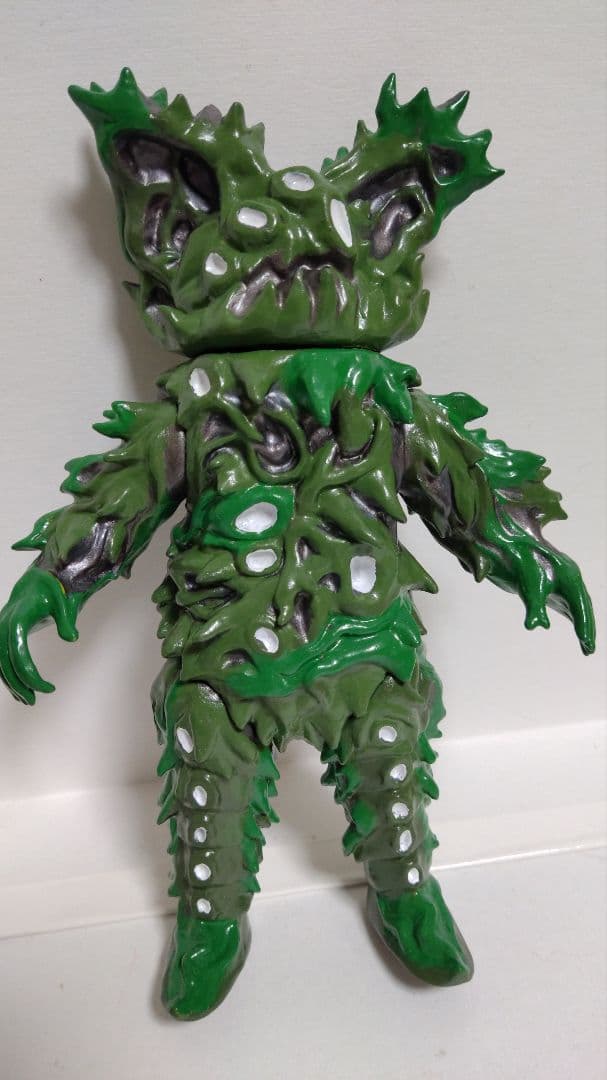 リペイント　ベアモデル オール怪獣コレクション　生物X ワイアール星人ソフビ