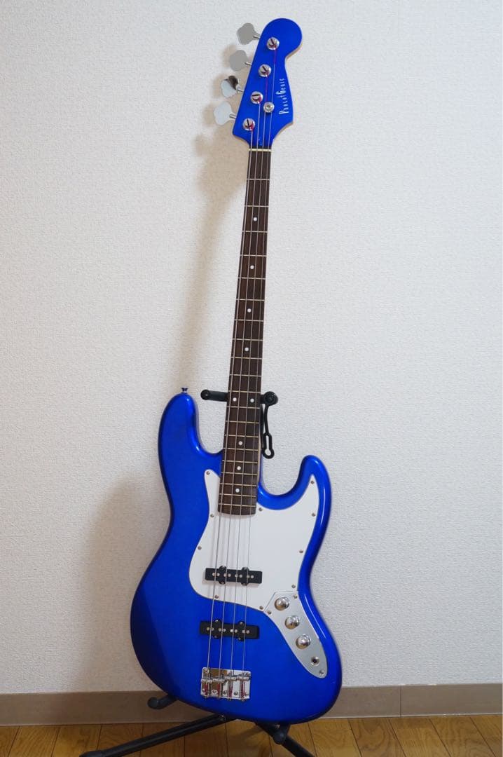 【整備済み】フォトジェニック ジャズベースタイプ 新品ソフトケース付き