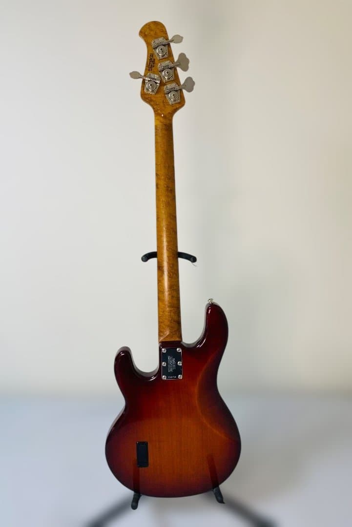 ベース MUSICMAN STINGRAY LIMITED EDITION 2012