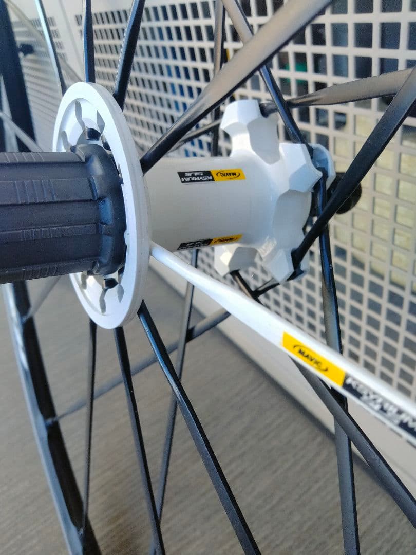 MAVICマビック　キシリウムSLS　シマノ10,11sクリンチャー