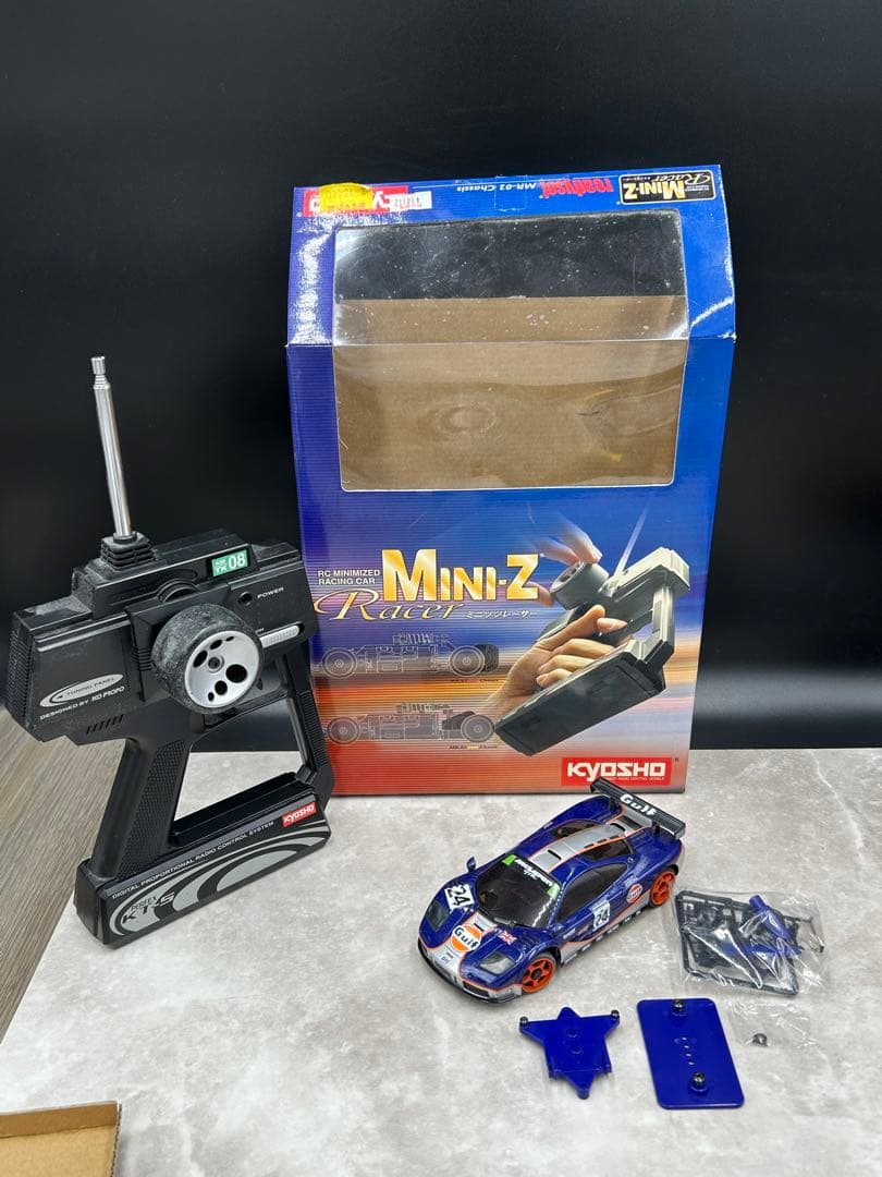 Ｚ１　京商　ミニッツレーサー マクラーレンF1 GTR ガルフ レーシング
