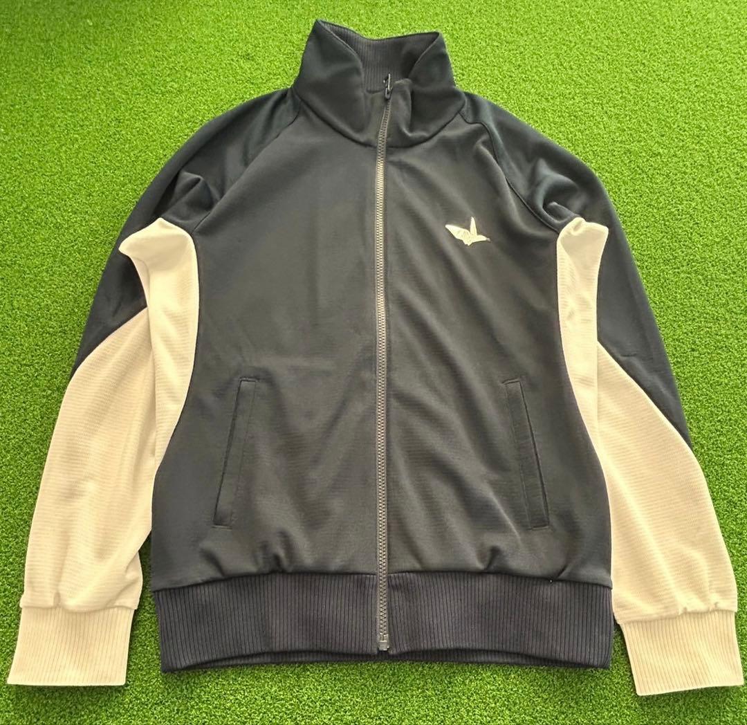 1piu1uguale3 ウノピュウ　ゴルフ　長袖　サイズ4