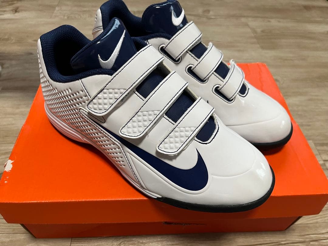 Nike トレーニングシューズ 野球