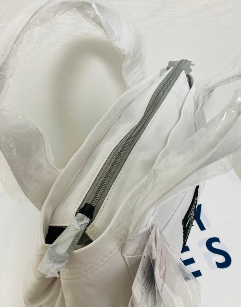 新品 パーリーゲイツ マスターバニー ポリエステルカートバッグ 白 兼用モデル