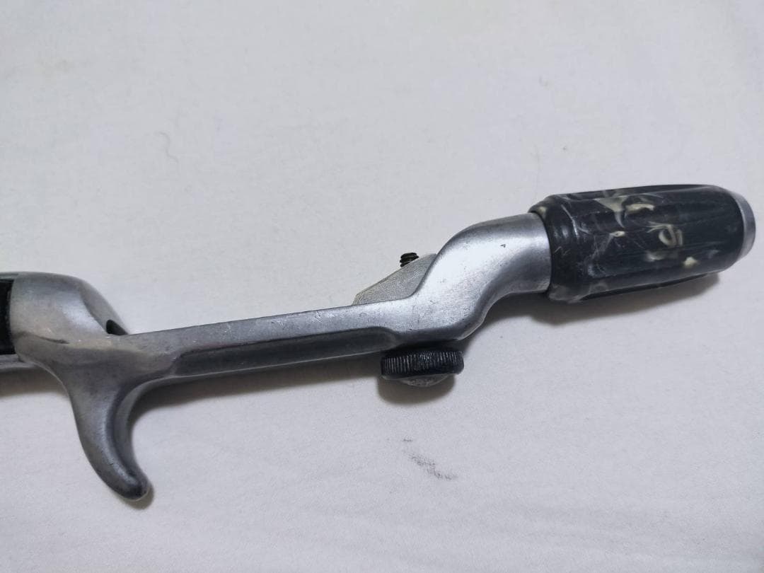 ☆ビンテージ　ピストル　ロッドグリップ　竿　グリップ　レア