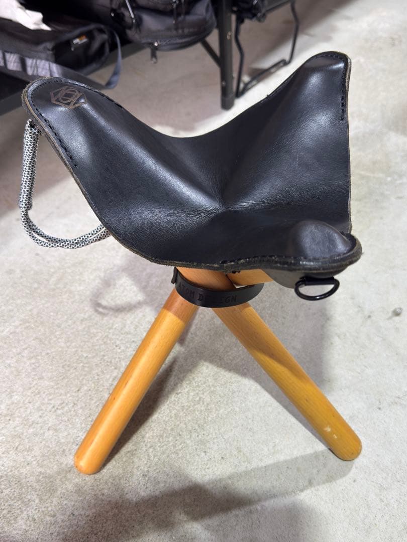 atom design TAKIBI CHAIR タキビチェア