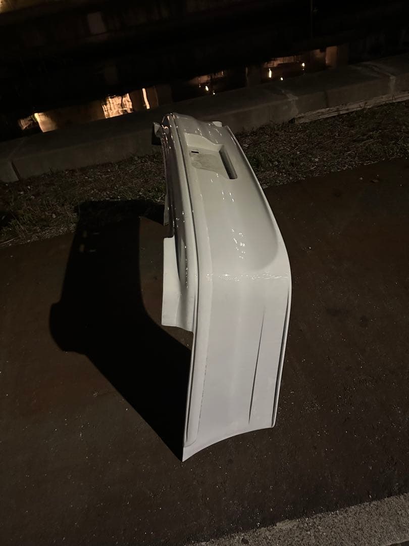 マークⅡリヤエアロ白色(040)塗装済み白色