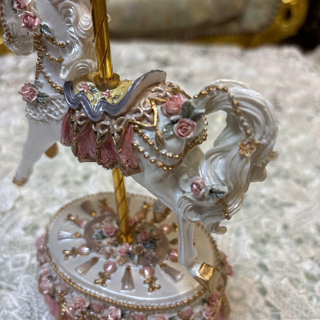 回転木馬オルゴール ロココ strawberry