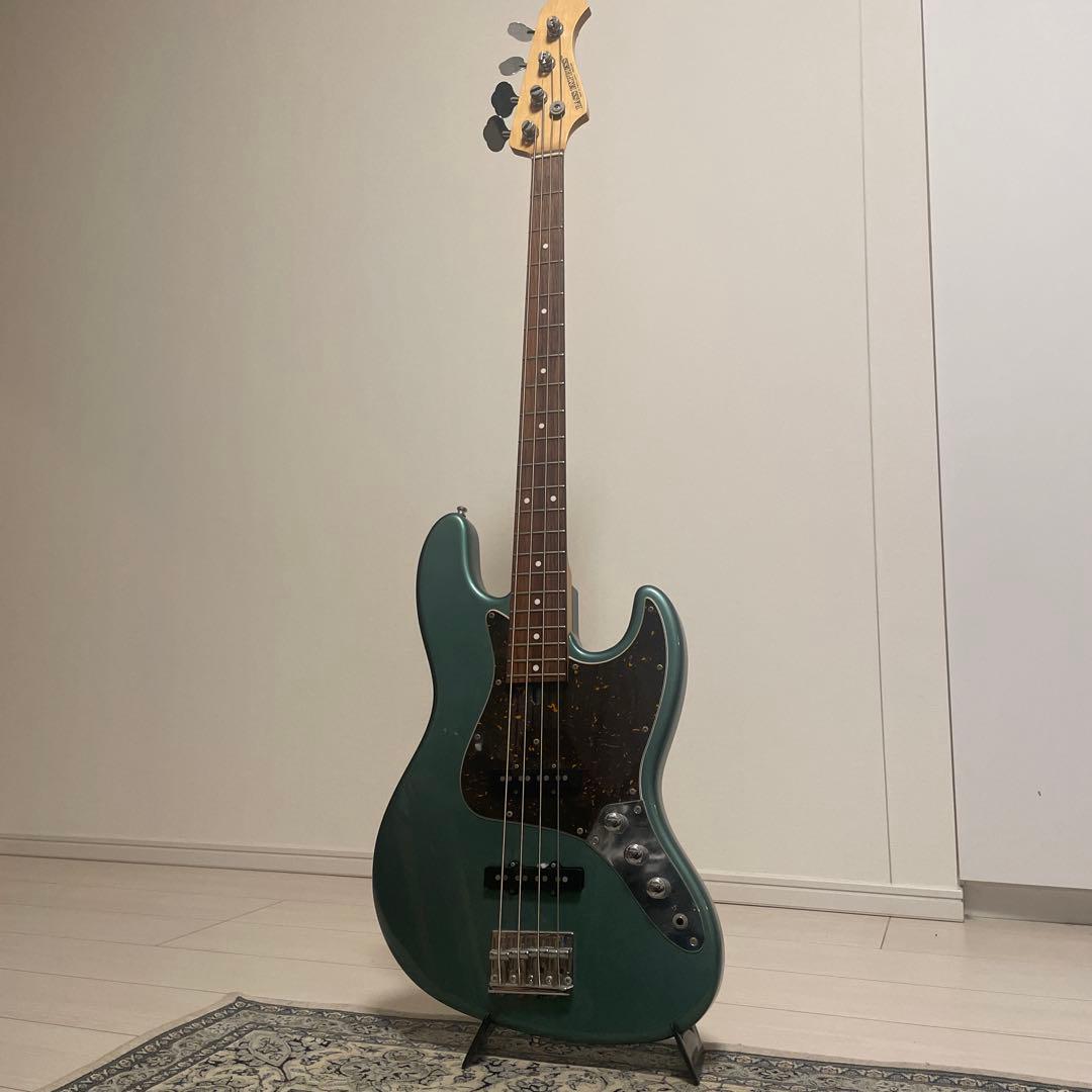 週末限定値下　インナーウッド　ベースエキスプレス 4弦ジャズベース　グリーン