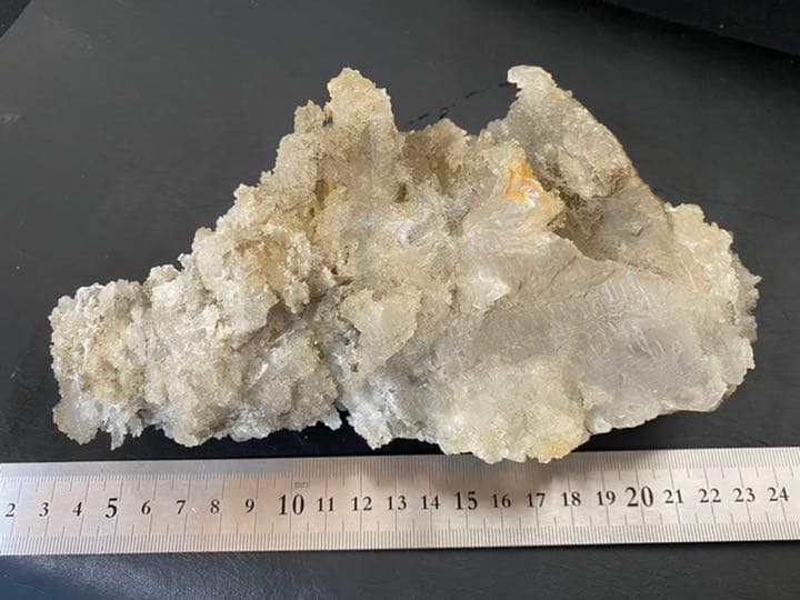 ヒマラヤ水晶 1.2kg