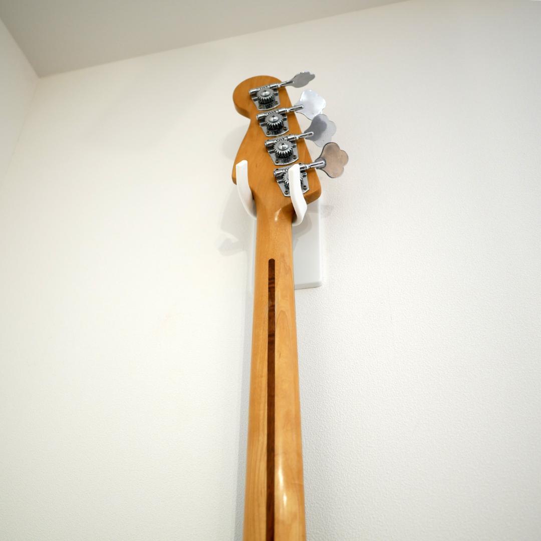 ベース Fender Jazz Bass Fretless MEX MOD