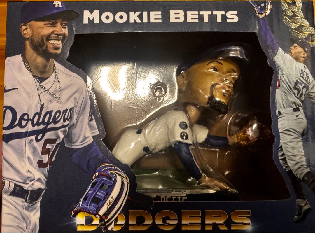 ムーキー・ベッツ　ボブルヘッド 2022年ゴールドグラブ賞受賞記念