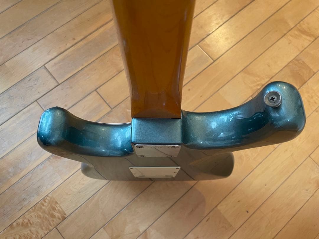 Squier by Fender SQシリアル　ストラトキャスター