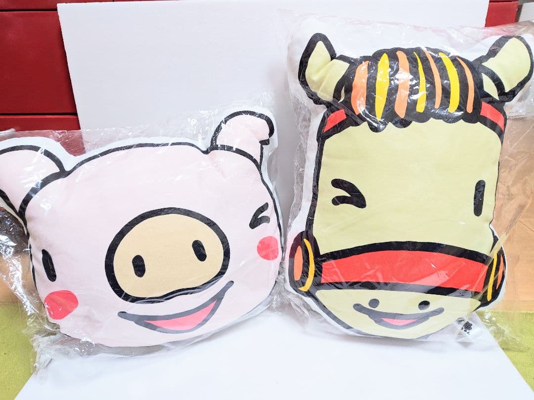 としまえん　エルちゃん＆カルちゃん　ダイカットクッション（大）2個セット　限定品