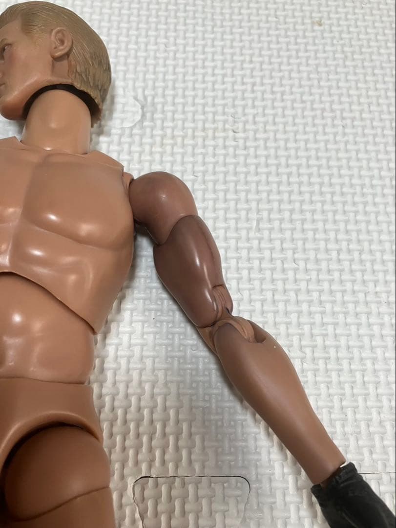 1/6 ウェスカー風　フィギュア　中古